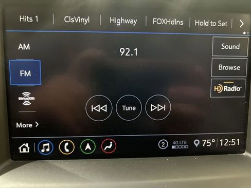 Used 2020 GMC Acadia SLT w/ Premium Package image 12