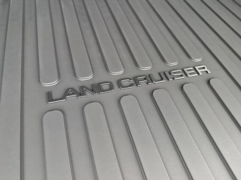 New 2026 Toyota Land Cruiser image 17