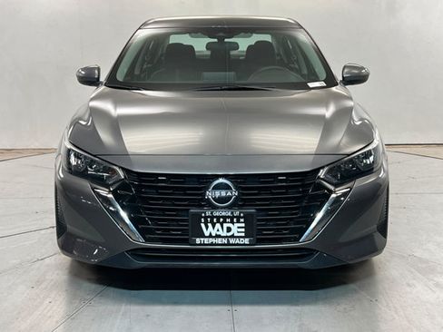 Used 2024 Nissan Sentra SV FWD image 8
