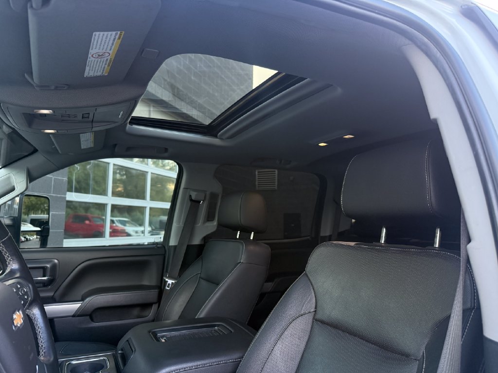 Used 2019 Chevrolet Silverado 2500 LTZ w/ Z71 Package, Off-Road AWD/4WD image 22