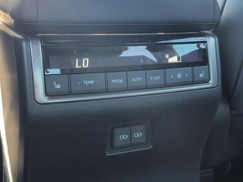 Certified 2025 Lexus GX 550 w/ Accessory Package (2T) AWD/4WD image 26