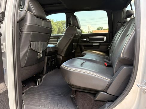 Used 2018 RAM 2500 Limited AWD/4WD image 14