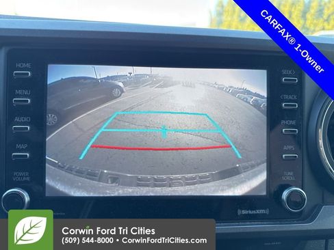 Used 2022 Toyota Tacoma TRD Off-Road image 13