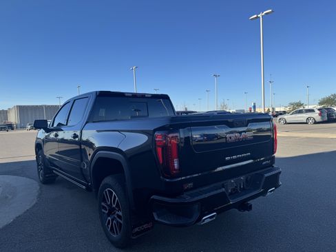 Used 2026 GMC Sierra 1500 AT4 w/ AT4 Premium Package AWD/4WD image 4