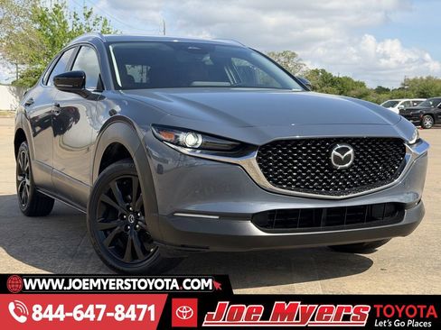 Used 2025 MAZDA CX-30 AWD 2.5 S w/ Preferred Package image 2