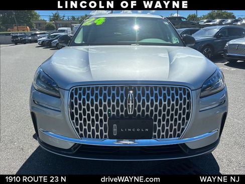 Certified 2024 Lincoln Corsair AWD image 11
