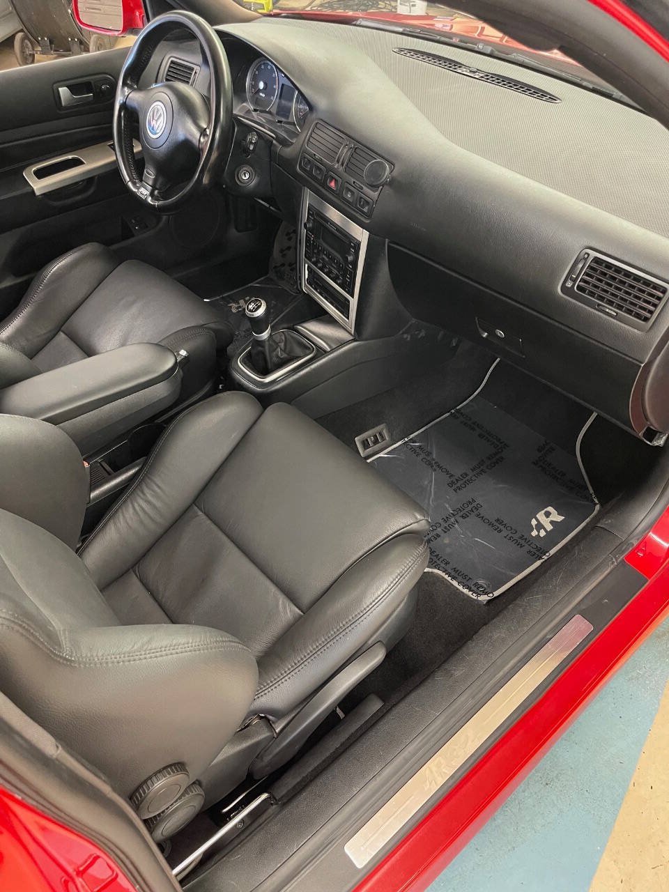 Used 2004 Volkswagen R32 AWD/4WD image 69