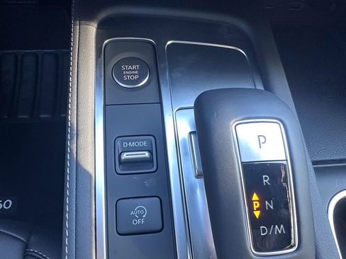 Certified 2025 INFINITI QX60 Pure image 22