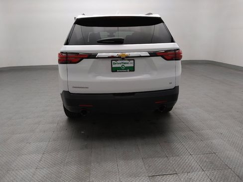 Used 2023 Chevrolet Traverse LT FWD image 6