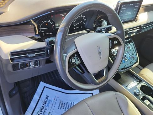 Used 2020 Lincoln Corsair Reserve image 14