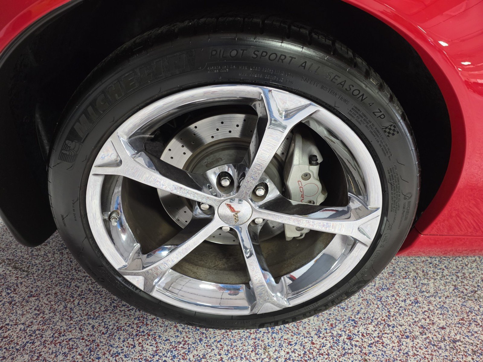 Used 2011 Chevrolet Corvette Grand Sport w/ Preferred Equipment Group RWD image 7