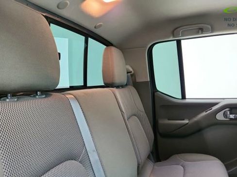 Used 2019 Nissan Frontier SV w/ Value Truck Package RWD image 26