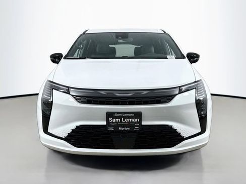 New 2027 Chrysler Pacifica Select FWD image 2