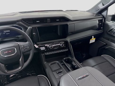 New 2026 GMC Sierra 2500 AT4X AWD/4WD image 24