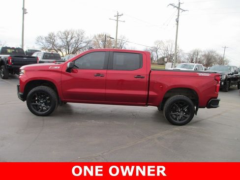 Used 2021 Chevrolet Silverado 1500 LT Trail Boss w/ Convenience Package II image 9