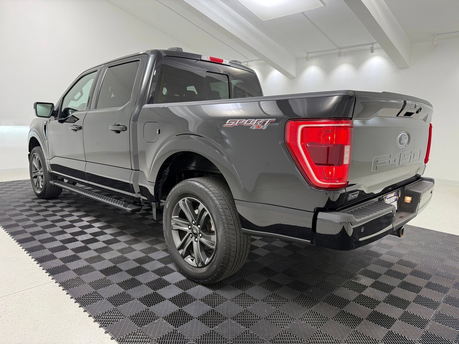 Used 2023 Ford F150 XLT w/ Equipment Group 302A High AWD/4WD image 4