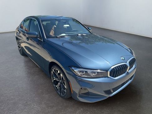 Used 2025 BMW 330i xDrive Sedan w/ Premium Package image 12