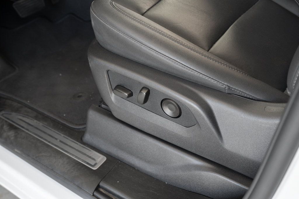 Used 2026 GMC Sierra 1500 SLT RWD image 22