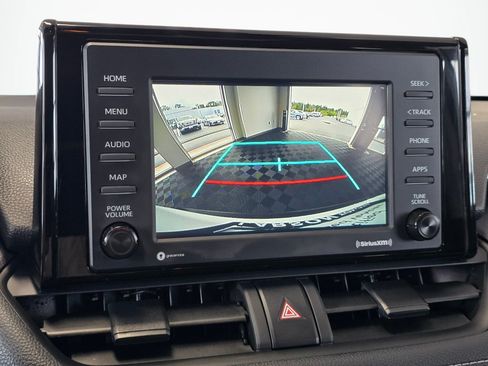 Certified 2021 Toyota RAV4 XLE w/ Convenience Package AWD/4WD image 26