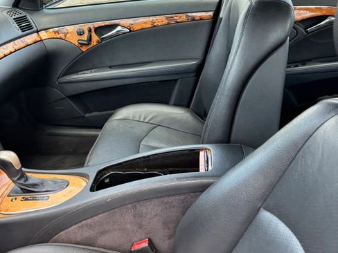 Used 2006 Mercedes-Benz E 350 Sedan image 20