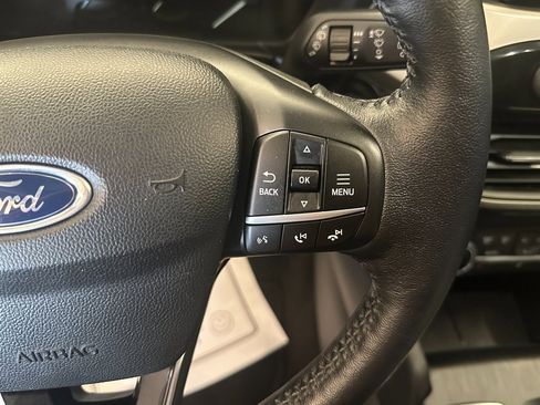 Used 2020 Ford Escape SEL image 11