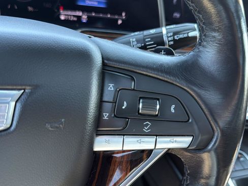 Used 2023 Cadillac Escalade ESV Premium Luxury AWD/4WD image 49