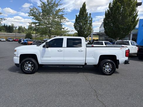 Used 2018 Chevrolet Silverado 1500 LT w/ All Star Edition AWD/4WD image 6