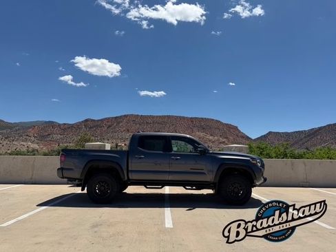 Used 2023 Toyota Tacoma TRD Pro AWD/4WD image 3