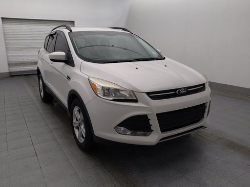 Used 2015 Ford Escape SE w/ Equipment Group 201A image 13