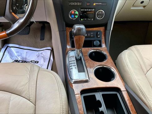 Used 2012 Buick Enclave Leather w/ LPO, Cargo Convenience Pkg image 20