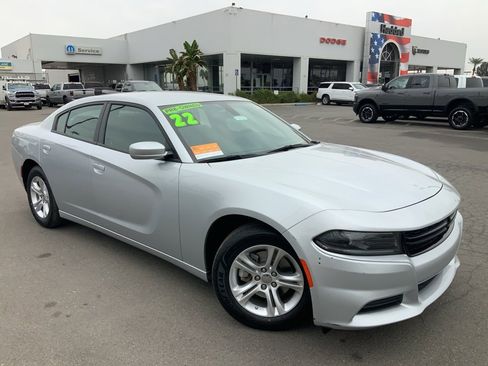 Used 2022 Dodge Charger SXT image 1