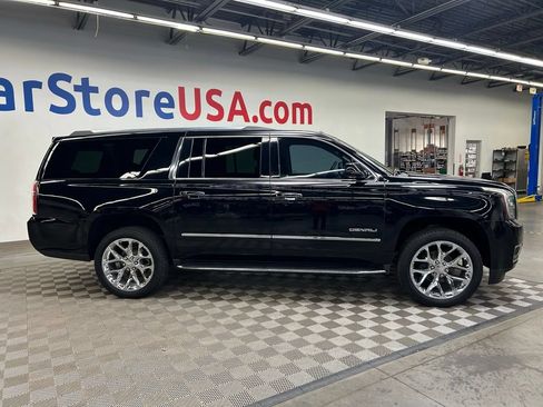 Used 2019 GMC Yukon XL Denali w/ Open Road Package RWD image 13