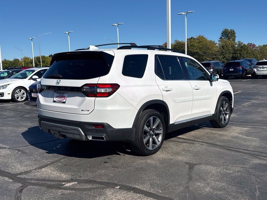 Certified 2025 Honda Pilot Elite image 11