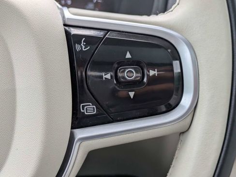 Used 2022 Volvo XC90 T6 Inscription w/ Lounge Package AWD/4WD image 30