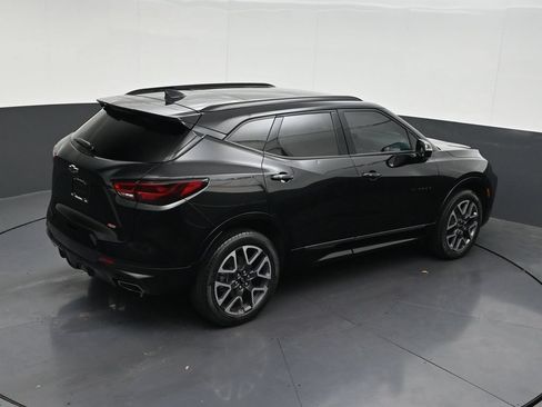 Used 2023 Chevrolet Blazer RS FWD image 19