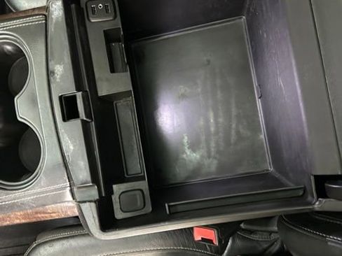 Used 2019 Chevrolet Tahoe LT image 22