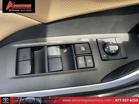 Certified 2025 Toyota RAV4 LE AWD/4WD image 22