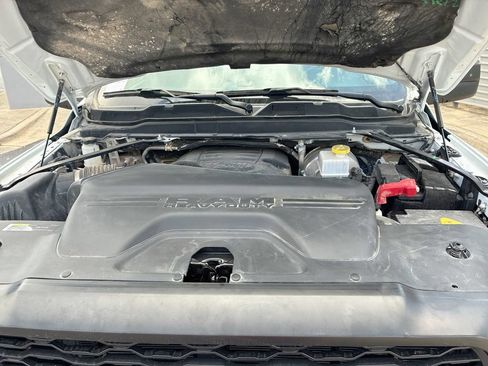 Used 2024 RAM 2500 Tradesman AWD/4WD image 28