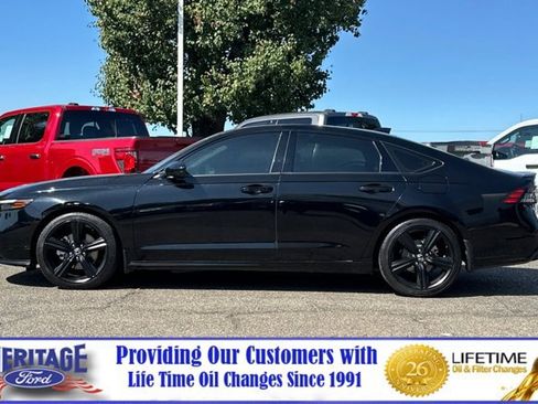 Used 2023 Honda Accord Sport image 7