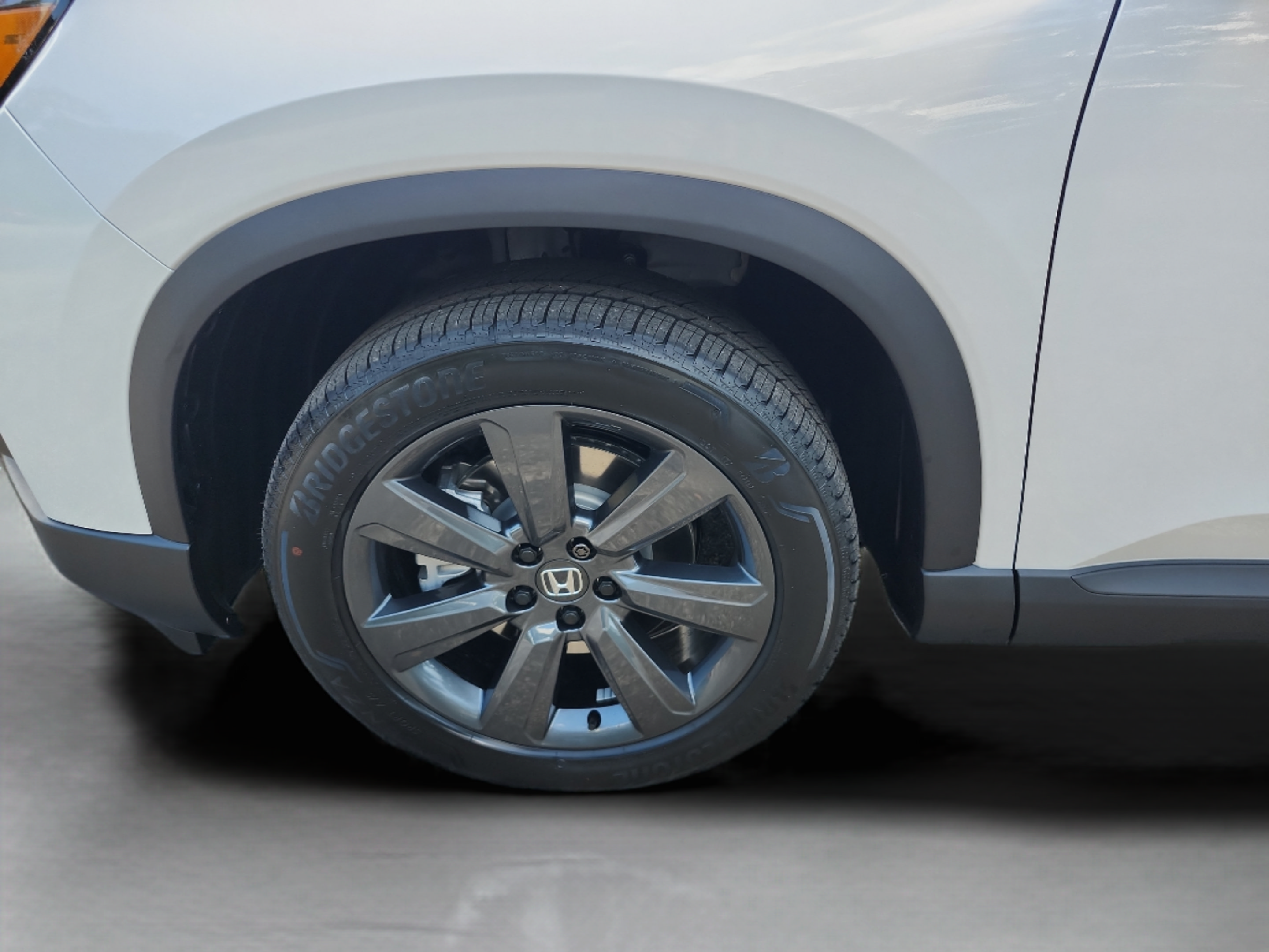 New 2026 Honda Pilot Sport image 10