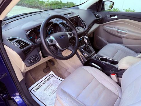 Used 2014 Ford Escape Titanium AWD/4WD image 10
