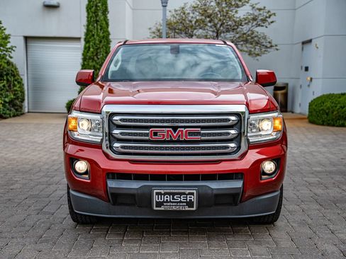 Used 2015 GMC Canyon SLE RWD image 2