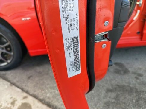 Used 2018 Dodge Charger GT image 33