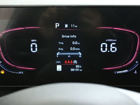 Used 2023 Kia Sportage X-Line w/ X-Line Premium Package AWD/4WD image 17