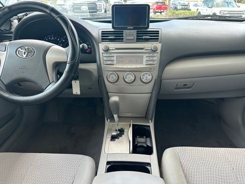 Used 2011 Toyota Camry LE w/ LE Extra-Value Pkg FWD image 14