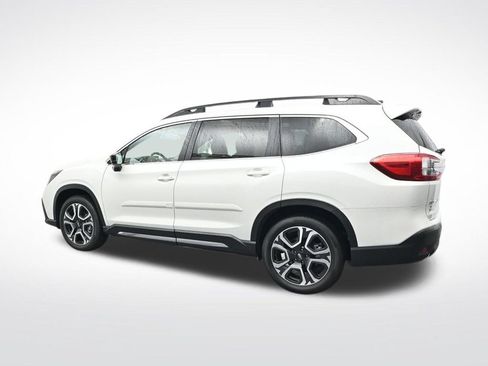 Used 2026 Subaru Ascent Limited w/ Popular Package #2 AWD/4WD image 6
