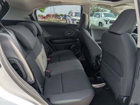 Used 2022 Honda HR-V EX image 31