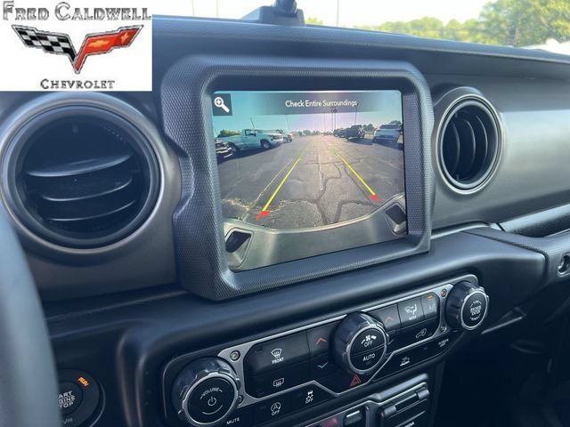 Used 2023 Jeep Gladiator Sport AWD/4WD image 20