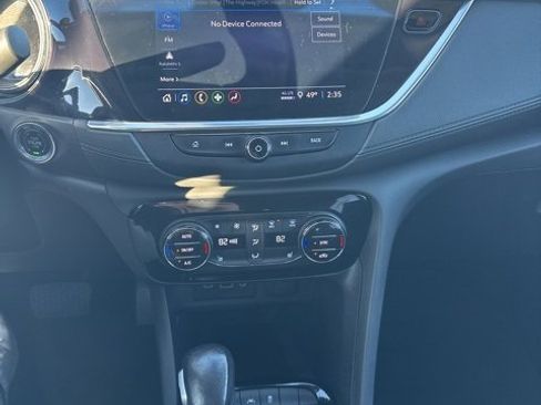 Used 2023 Buick Encore GX Select image 16