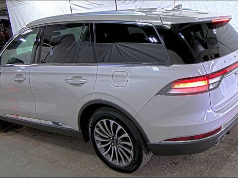 Used 2020 Lincoln Aviator Reserve w/ Equipment Group 201A AWD/4WD image 4